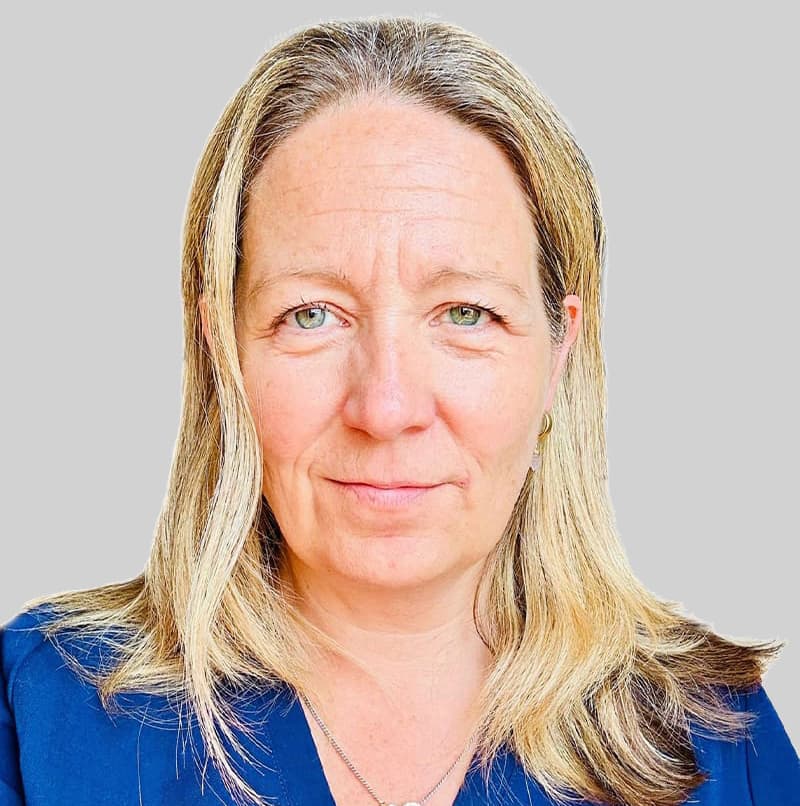 Dr Caroline O'Keeffe